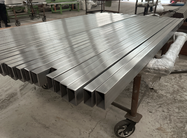 济宁新能源汽车用不锈钢方管 现货