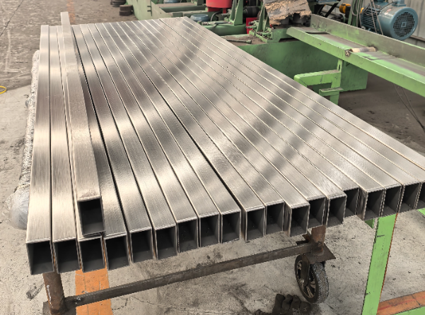 济宁建筑工程行业用不锈钢无缝钢管